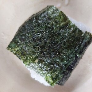 味付けのりで昆布おかかおにぎり